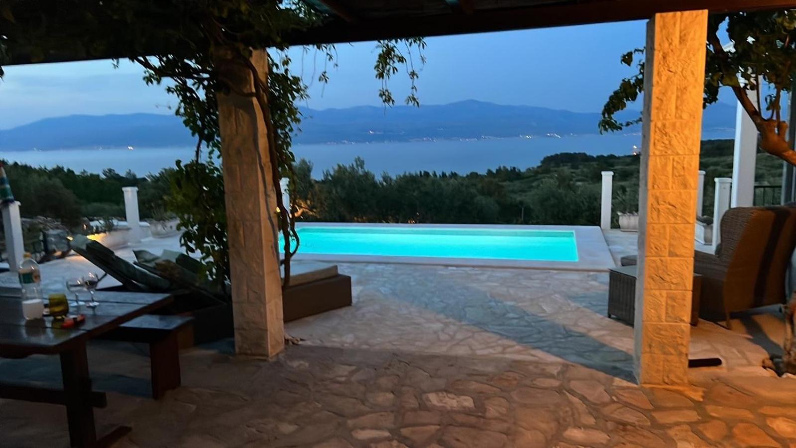 Villa Maslina House à Sutivan Extérieur photo