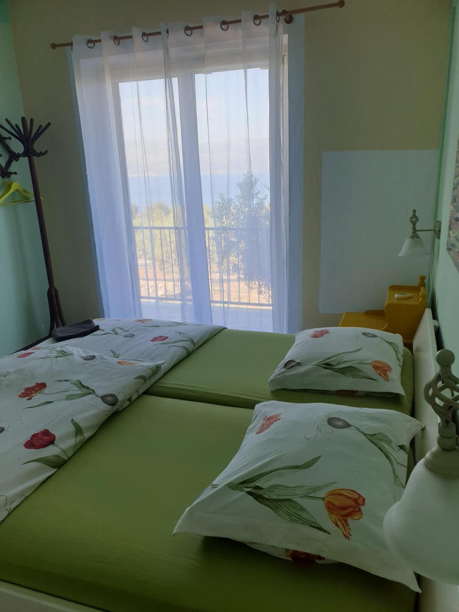 Villa Maslina House à Sutivan Extérieur photo